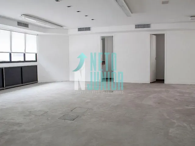 Conjunto com 260m², para alugar, no bairro Vila Olímpia em São Paulo