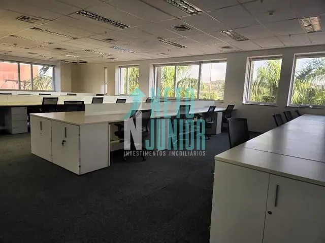 Conjunto com 719m², para alugar, no bairro Jardim Europa em São Paulo