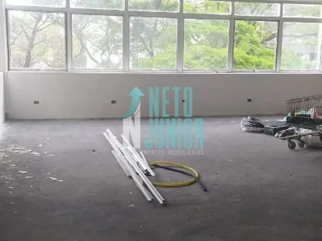 Conjunto com 180m², para alugar, no bairro Jardim Paulistano em São Paulo