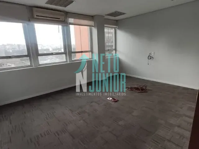 Conjunto com 245m², para alugar, no bairro Itaim Bibi em São Paulo