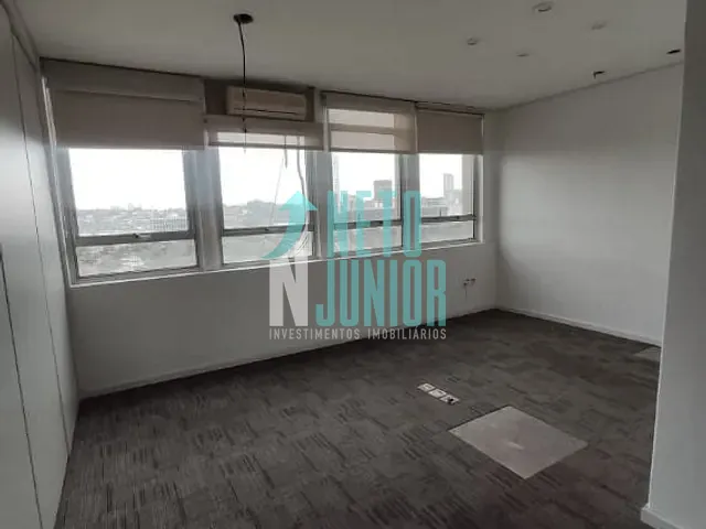 Conjunto com 245m², para alugar, no bairro Itaim Bibi em São Paulo