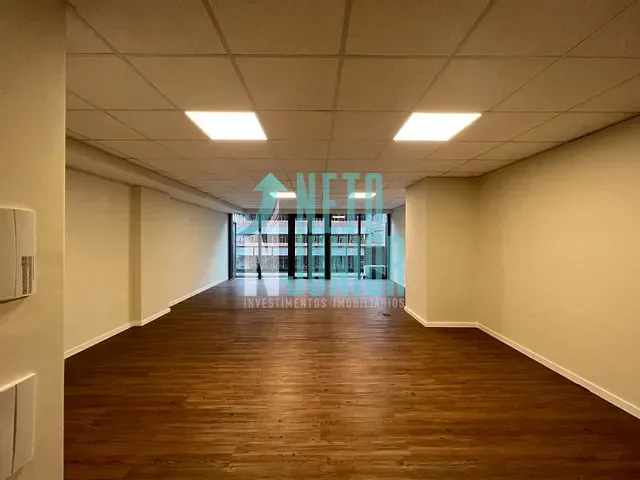 Conjunto com 71m², para alugar, no bairro Jardim Paulista em São Paulo