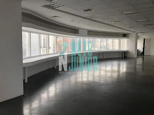Conjunto com 293m², para alugar, no bairro Cidade Monções em São Paulo