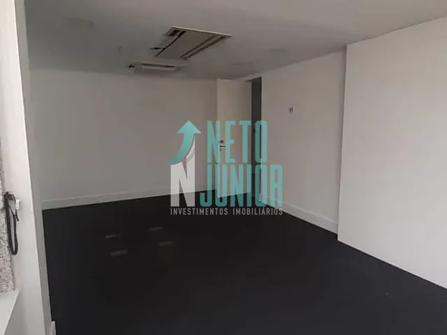 Conjunto com 271m², para alugar, no bairro Indianópolis em São Paulo