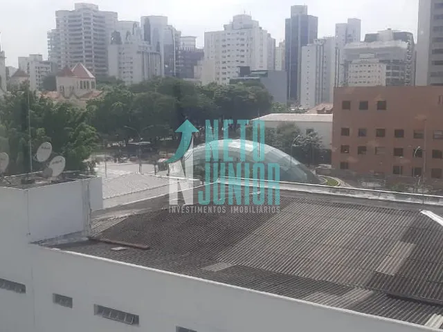 Conjunto com 271m², para alugar, no bairro Indianópolis em São Paulo