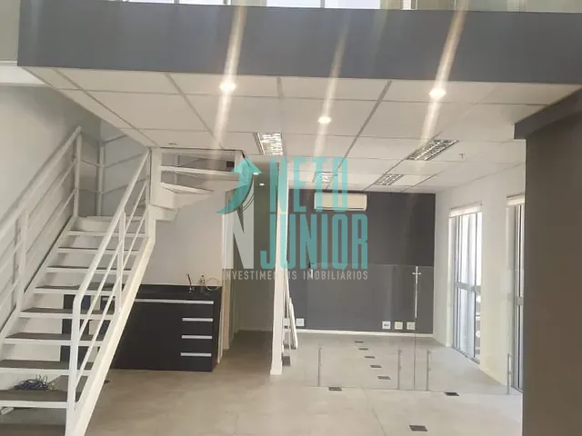 Conjunto com 117m², para alugar, no bairro Moema em São Paulo