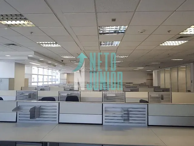Conjunto com 537m², para alugar, no bairro Vila Olímpia em São Paulo