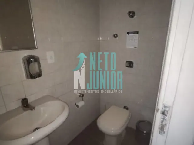 Conjunto com 359m², para alugar, no bairro Jardim Paulistano em São Paulo