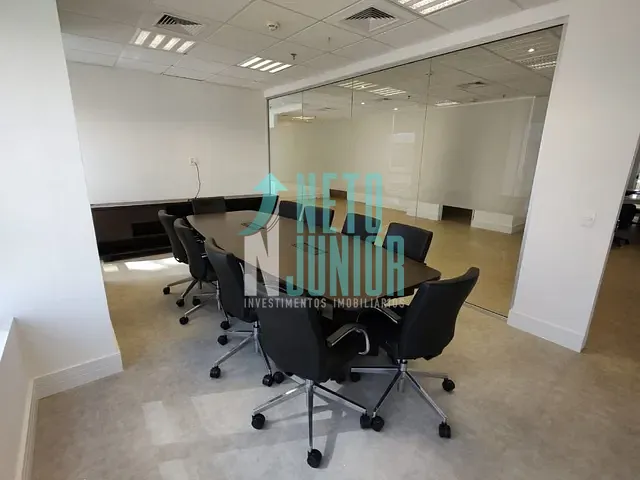 Conjunto com 261m², para alugar, no bairro Cidade Monções em São Paulo