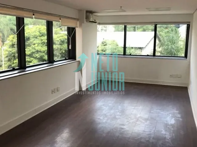 Conjunto com 32m², para alugar, no bairro Jardim Paulista em São Paulo