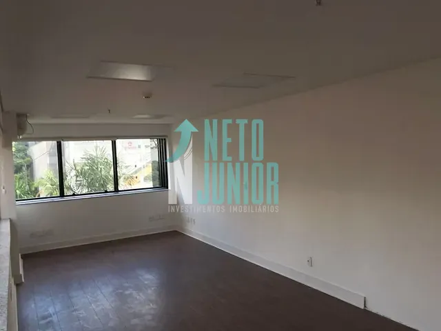 Conjunto com 32m², para alugar, no bairro Jardim Paulista em São Paulo