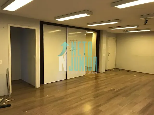 Conjunto com 147m², para alugar, no bairro Cerqueira César em São Paulo