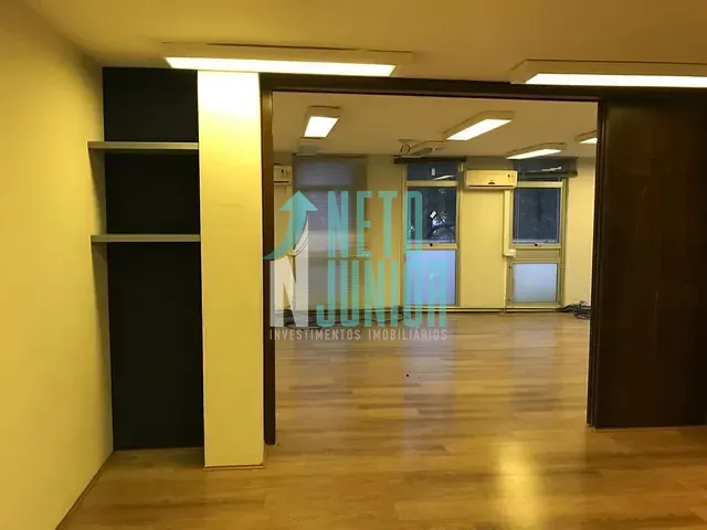 Conjunto com 147m², para alugar, no bairro Cerqueira César em São Paulo