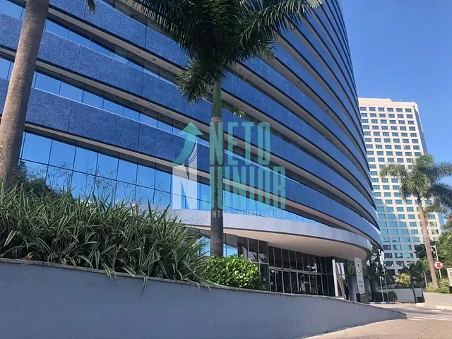 Conjunto com 246m², à venda ou para alugar, no bairro Brooklin Paulista em São Paulo