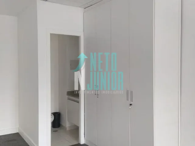 Conjunto com 139m², para alugar, no bairro Pinheiros em São Paulo