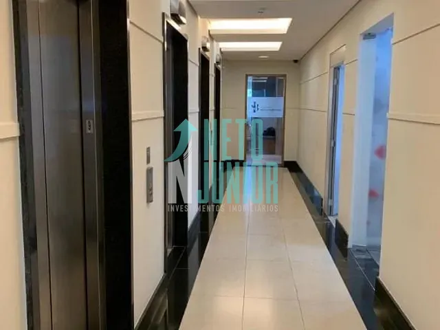 Conjunto com 230m², para alugar, no bairro Moema em São Paulo
