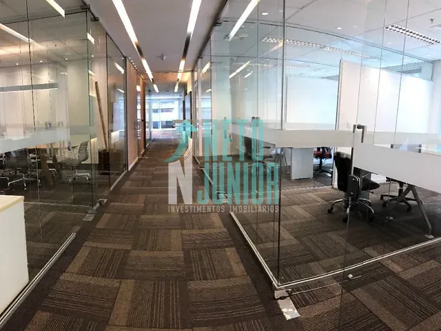 Conjunto comercial com 500m², para alugar, no bairro Vila Olímpia em São Paulo