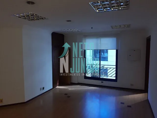 Conjunto com 120m², à venda, no bairro Jardim Paulista em São Paulo