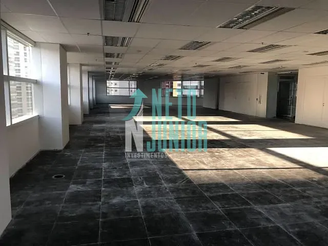 Conjunto com 448m², para alugar, no bairro Vila Olímpia em São Paulo