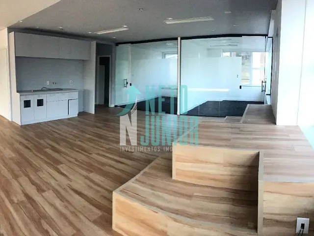 Conjunto com 450m², para alugar, no bairro Vila Olímpia em São Paulo