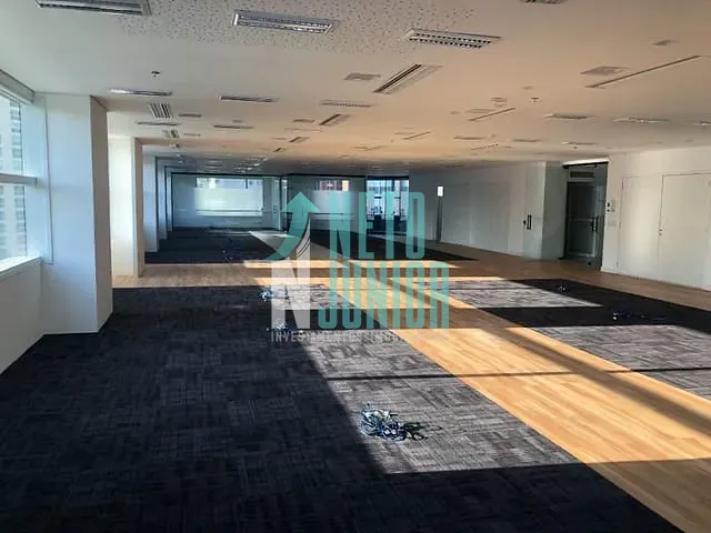 Conjunto com 450m², para alugar, no bairro Vila Olímpia em São Paulo
