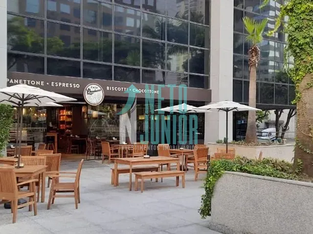 Conjunto comercial com 162m², para alugar, no bairro Vila Olímpia em São Paulo