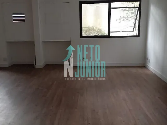 Conjunto com 105m², à venda, no bairro Itaim Bibi em São Paulo