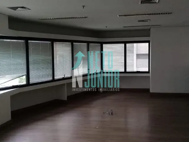 Conjunto com 340m², à venda ou para alugar, no bairro Cidade Monções em São Paulo