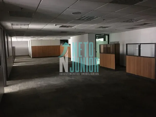 Conjunto com 792m², para alugar, no bairro Bela Vista em São Paulo