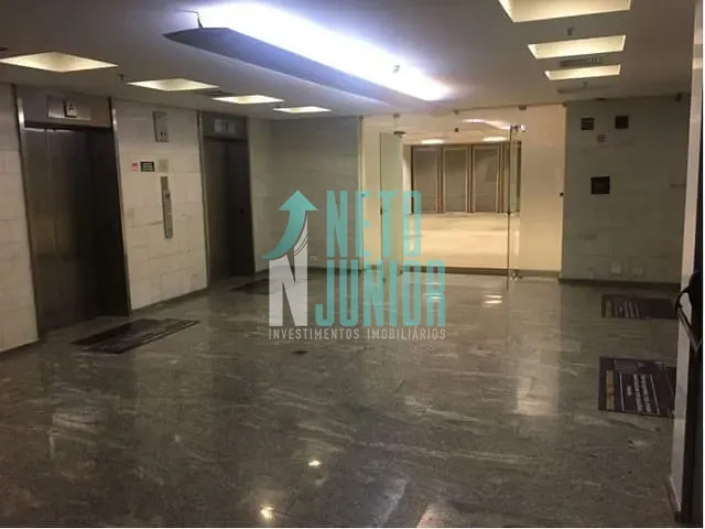 Conjunto com 792m², para alugar, no bairro Bela Vista em São Paulo