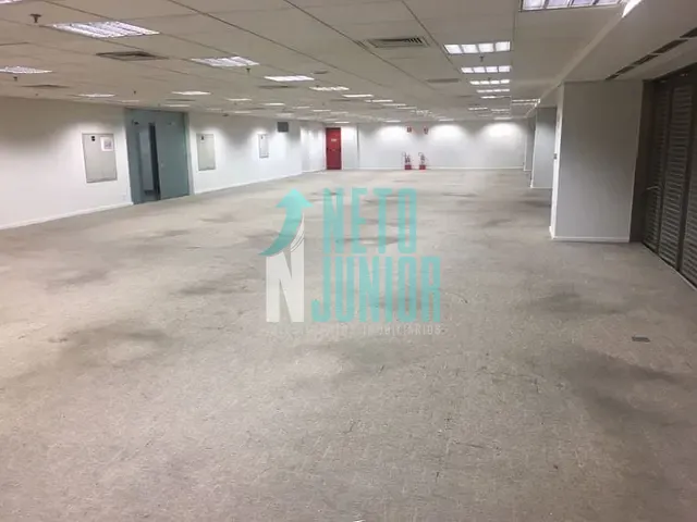 Conjunto com 792m², para alugar, no bairro Bela Vista em São Paulo