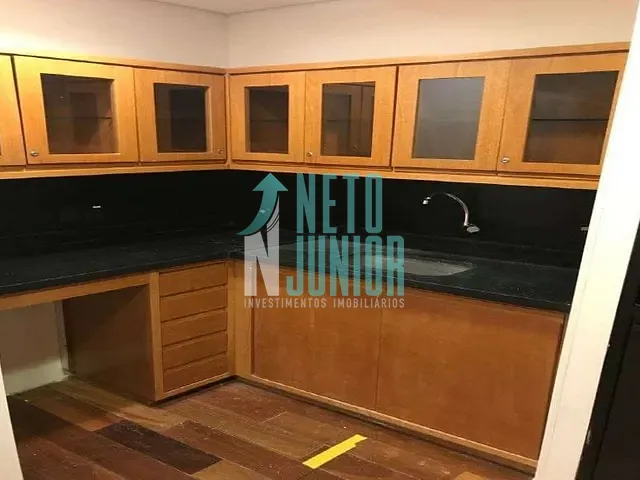 Conjunto com 792m², para alugar, no bairro Bela Vista em São Paulo