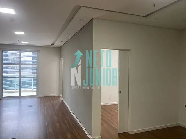 Conjunto com 70m², para alugar, no bairro Chácara Santo Antônio em São Paulo