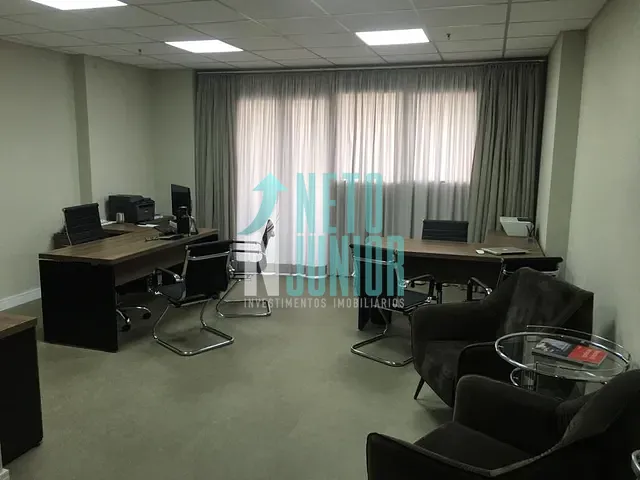 Conjunto comercial com 45m², para alugar, no bairro Santo Amaro em São Paulo