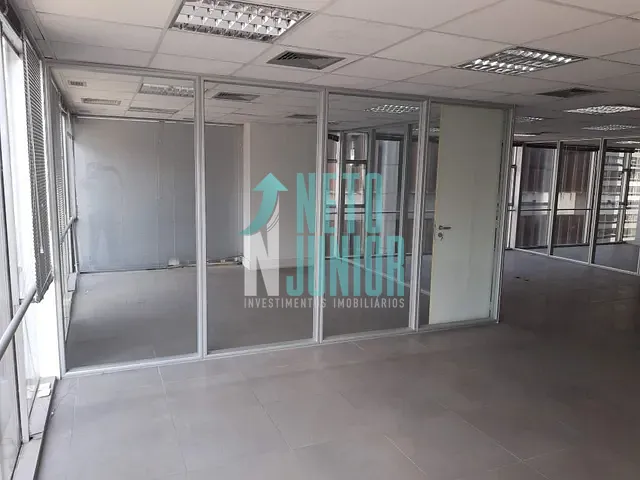 Conjunto com 330m², para alugar, no bairro Bela Vista em São Paulo