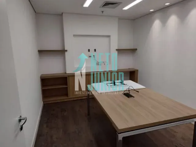 Conjunto com 110m², para alugar, no bairro Cidade Monções em São Paulo