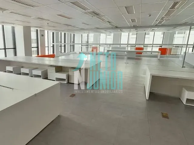 Conjunto com 617m², para alugar, no bairro Vila Olímpia em São Paulo