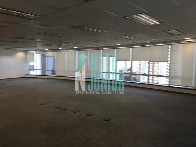 Conjunto com 330m², para alugar, no bairro Itaim Bibi em São Paulo
