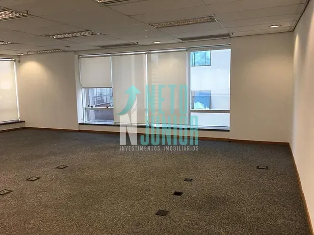 Conjunto com 330m², para alugar, no bairro Itaim Bibi em São Paulo