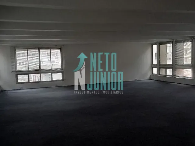 Conjunto com 370m², para alugar, no bairro Itaim Bibi em São Paulo
