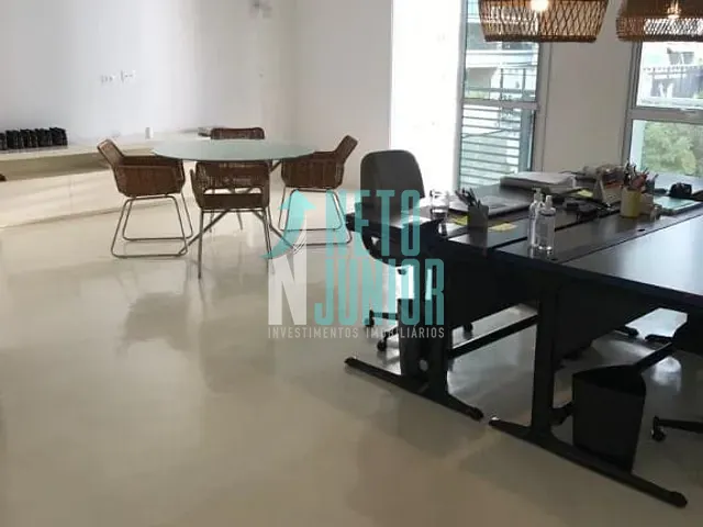 Conjunto com 50m², à venda, no bairro Pinheiros em São Paulo