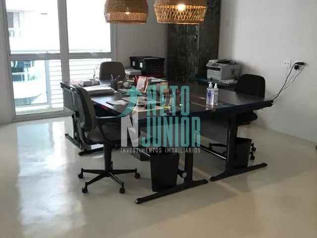 Conjunto com 50m², à venda, no bairro Pinheiros em São Paulo