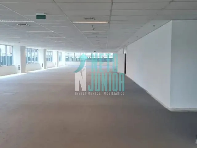 Conjunto com 1742m², para alugar, no bairro Jardim Dom Bosco em São Paulo