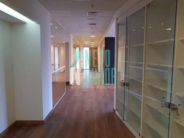 Conjunto com 1653m², para alugar, no bairro Jardim Dom Bosco em São Paulo