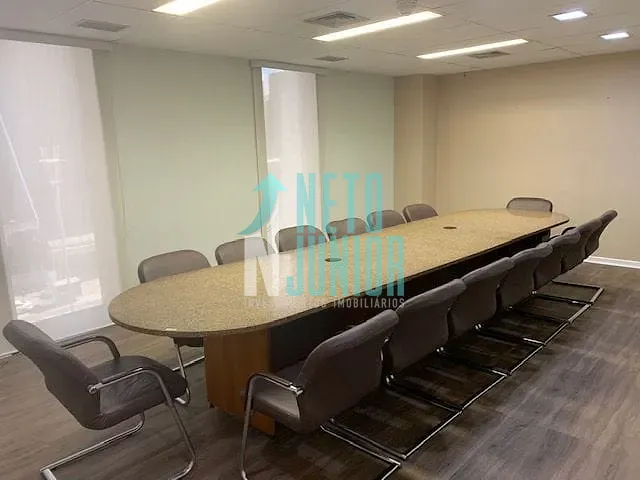 Conjunto com 500m², à venda ou para alugar, no bairro Bela Vista em São Paulo