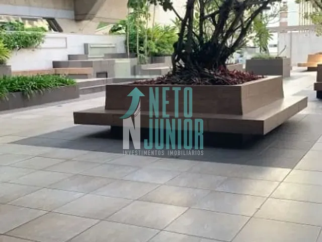 Conjunto com 168m², à venda, no bairro Bela Vista em São Paulo