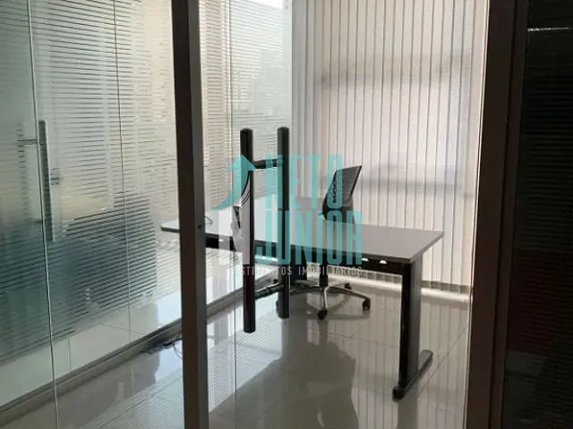 Conjunto com 168m², à venda, no bairro Bela Vista em São Paulo