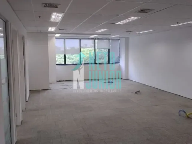 Conjunto com 140m², para alugar, no bairro Pinheiros em São Paulo