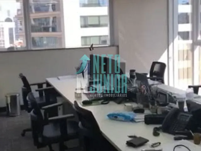 Conjunto com 117m², para alugar, no bairro Pinheiros em São Paulo