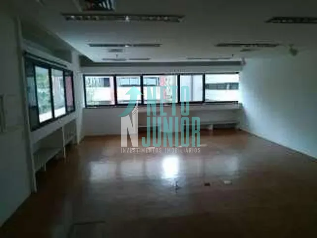 Conjunto com 59m², para alugar, no bairro Cidade Monções em São Paulo